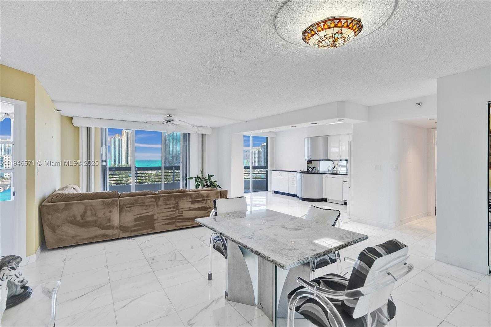 Small Image of 19101 MYSTIC POINTE DR #1711, Aventura Number 13