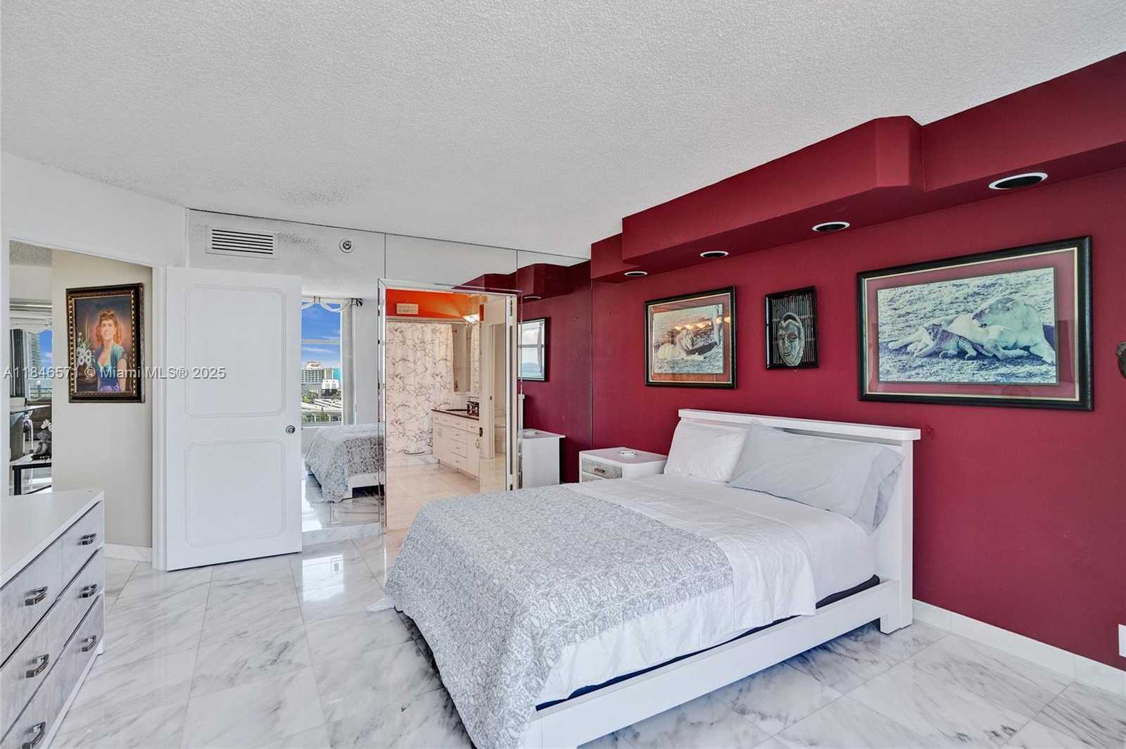 Small Image of 19101 MYSTIC POINTE DR #1711, Aventura Number 42