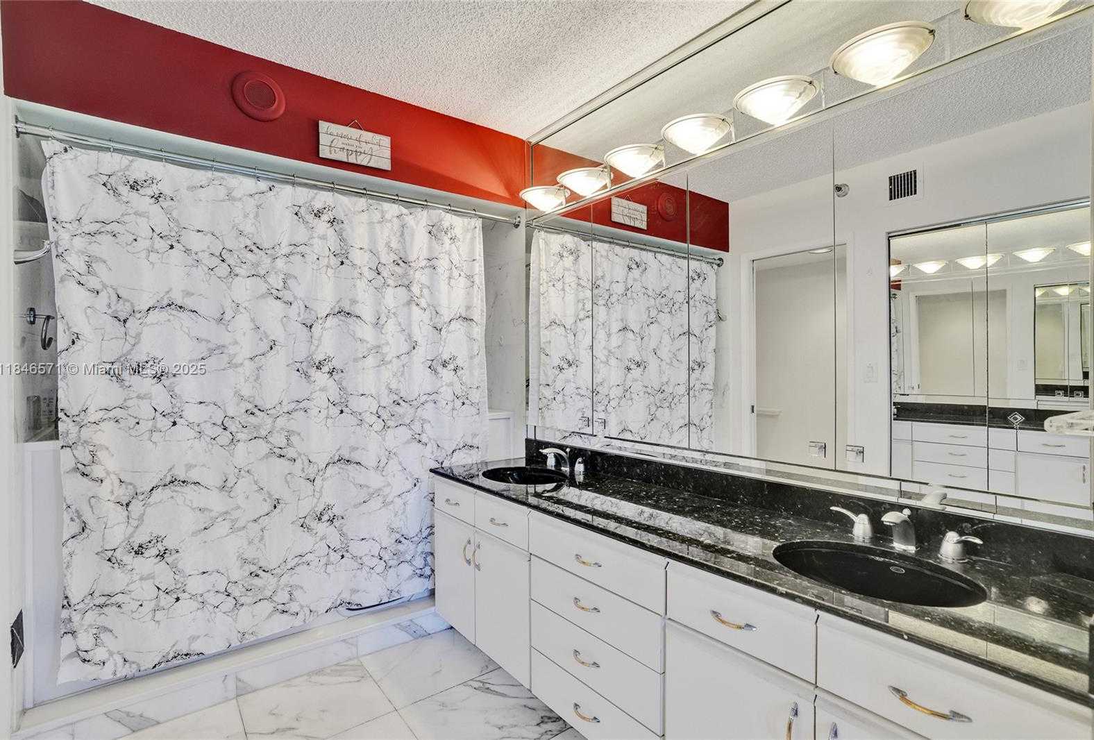 Small Image of 19101 MYSTIC POINTE DR #1711, Aventura Number 43