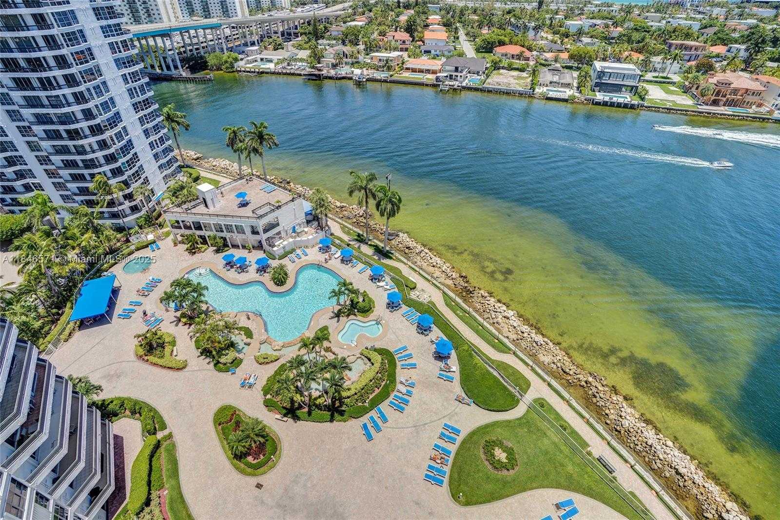 Small Image of 19101 MYSTIC POINTE DR #1711, Aventura Number 5