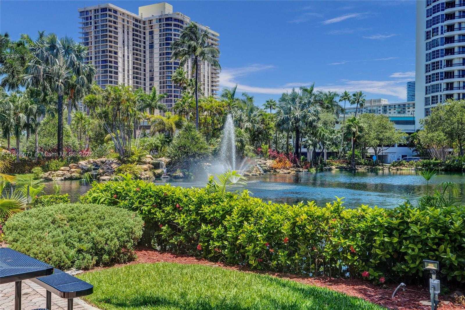 Small Image of 19101 MYSTIC POINTE DR #1711, Aventura Number 50
