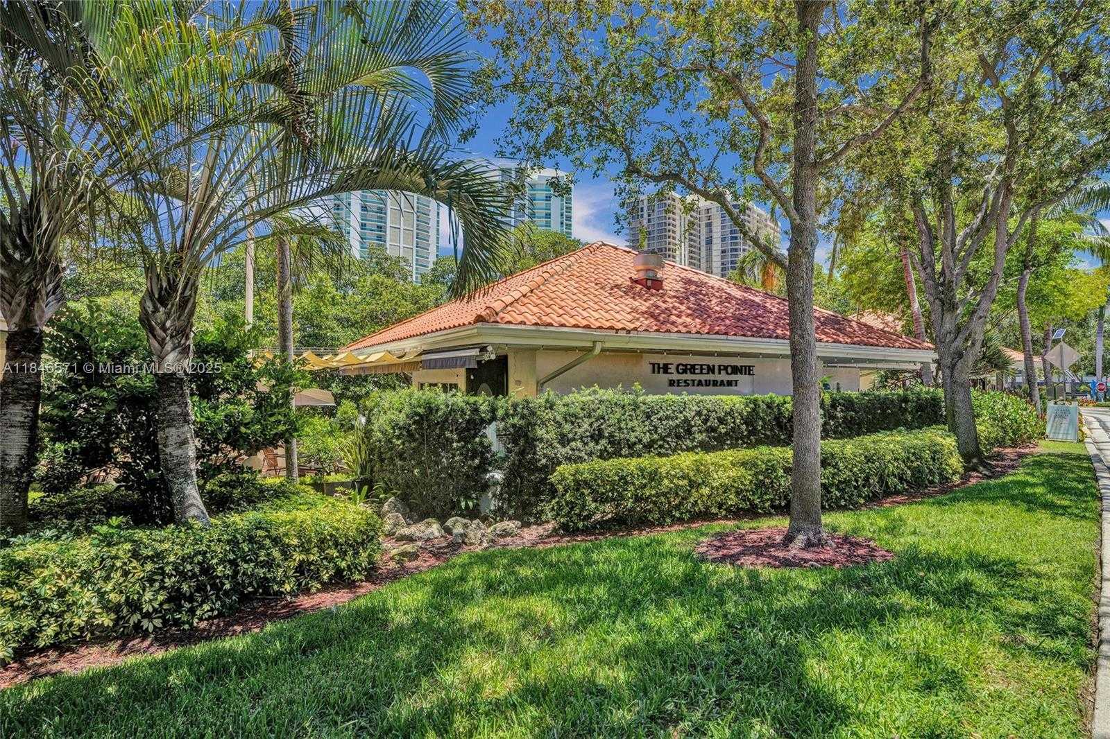 Small Image of 19101 MYSTIC POINTE DR #1711, Aventura Number 53