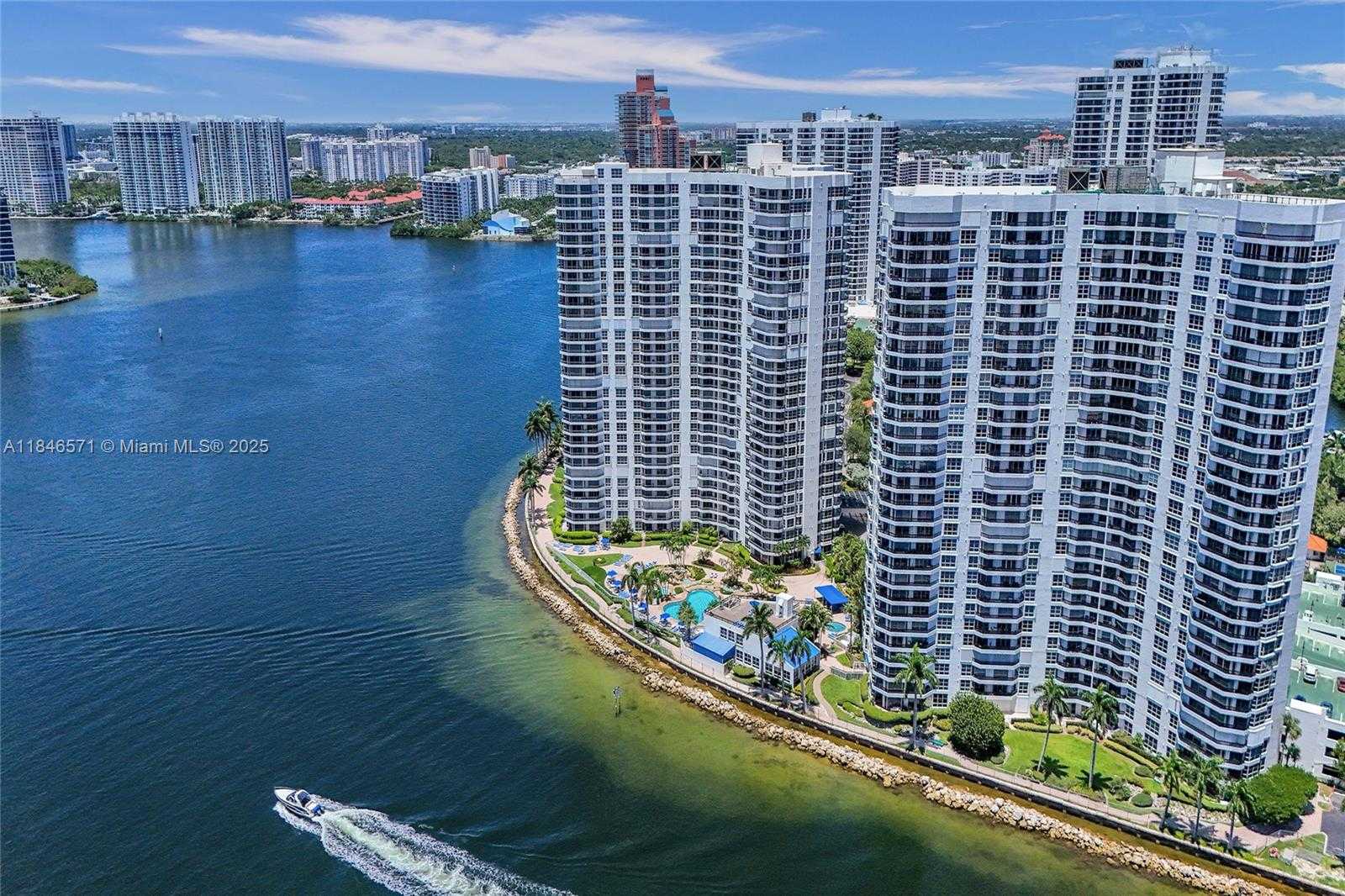 Small Image of 19101 MYSTIC POINTE DR #1711, Aventura Number 69