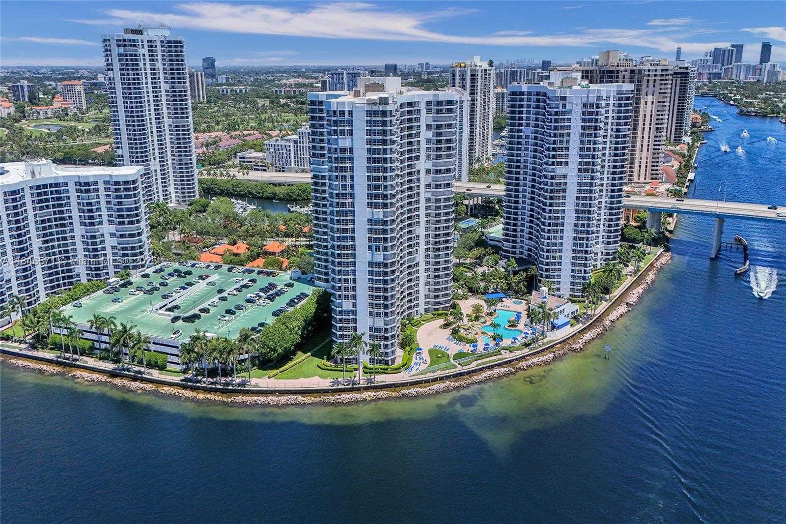 Small Image of 19101 MYSTIC POINTE DR #1711, Aventura Number 72