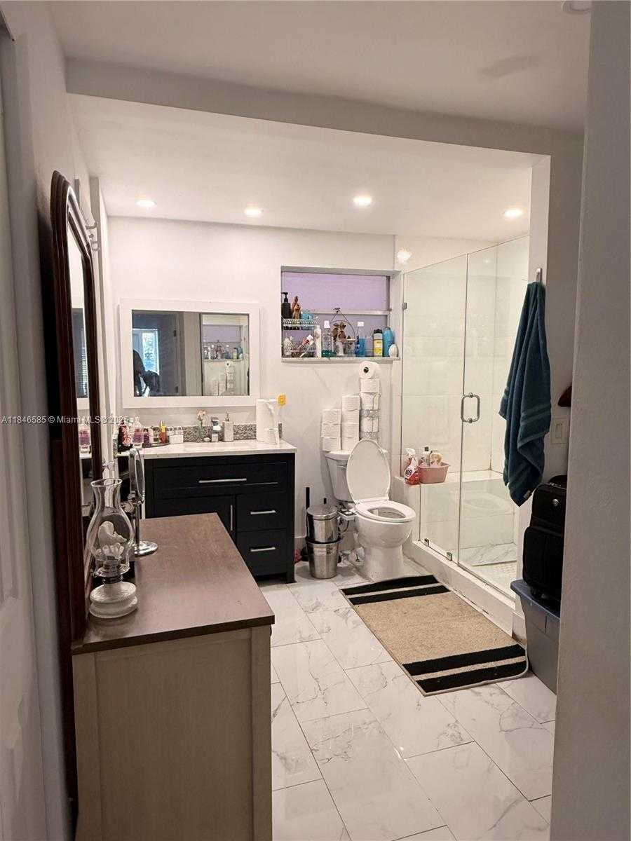 Small Image of 215 SOUTH EAST 3RD AVE #102C, Hallandale Beach Number 9