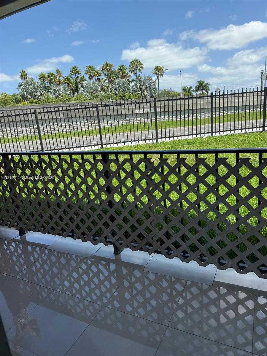 Small Image of 1900 WEST 68TH ST #G103, Hialeah Number 3
