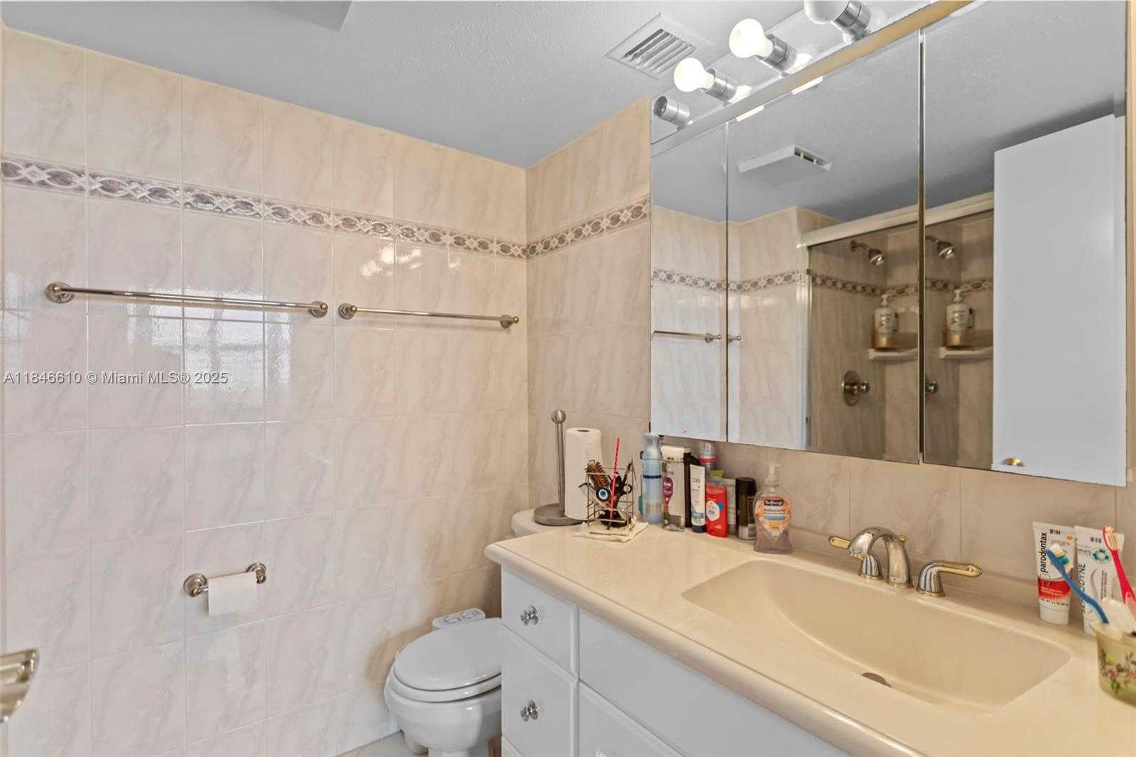 Small Image of 4570 NORTH WEST 18TH AVE #606, Deerfield Beach Number 12