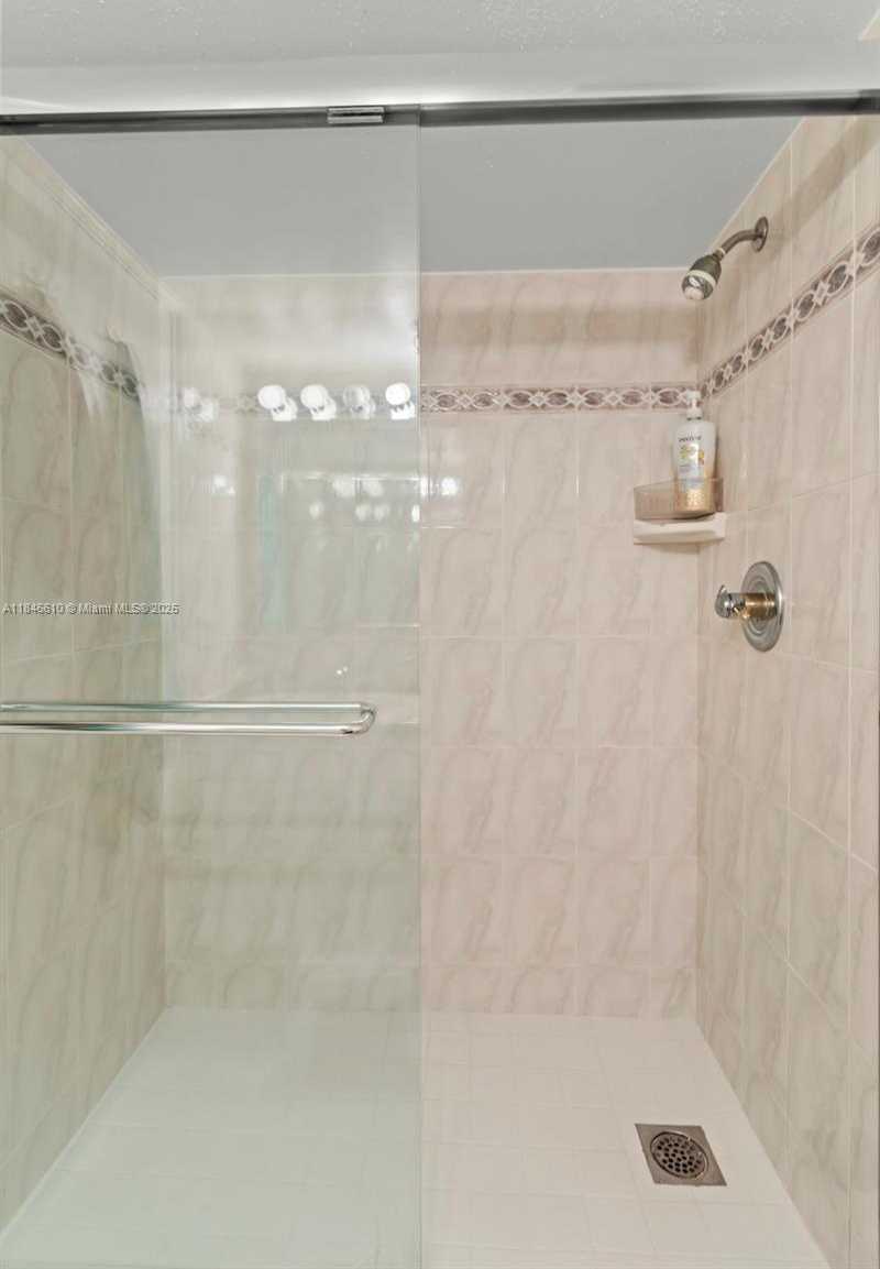Small Image of 4570 NORTH WEST 18TH AVE #606, Deerfield Beach Number 13