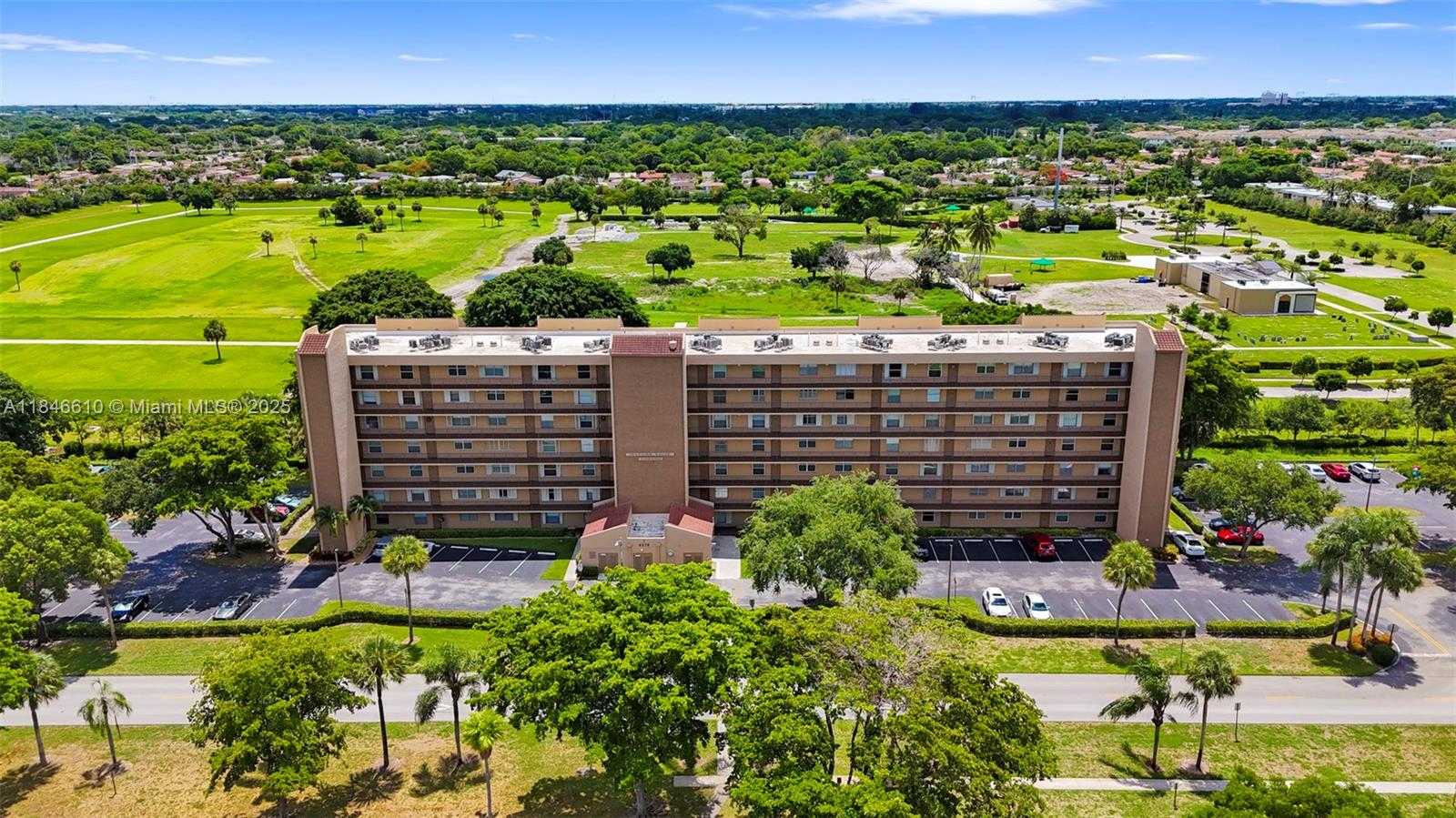 Small Image of 4570 NORTH WEST 18TH AVE #606, Deerfield Beach Number 2