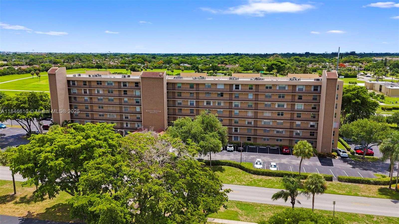 Small Image of 4570 NORTH WEST 18TH AVE #606, Deerfield Beach Number 29