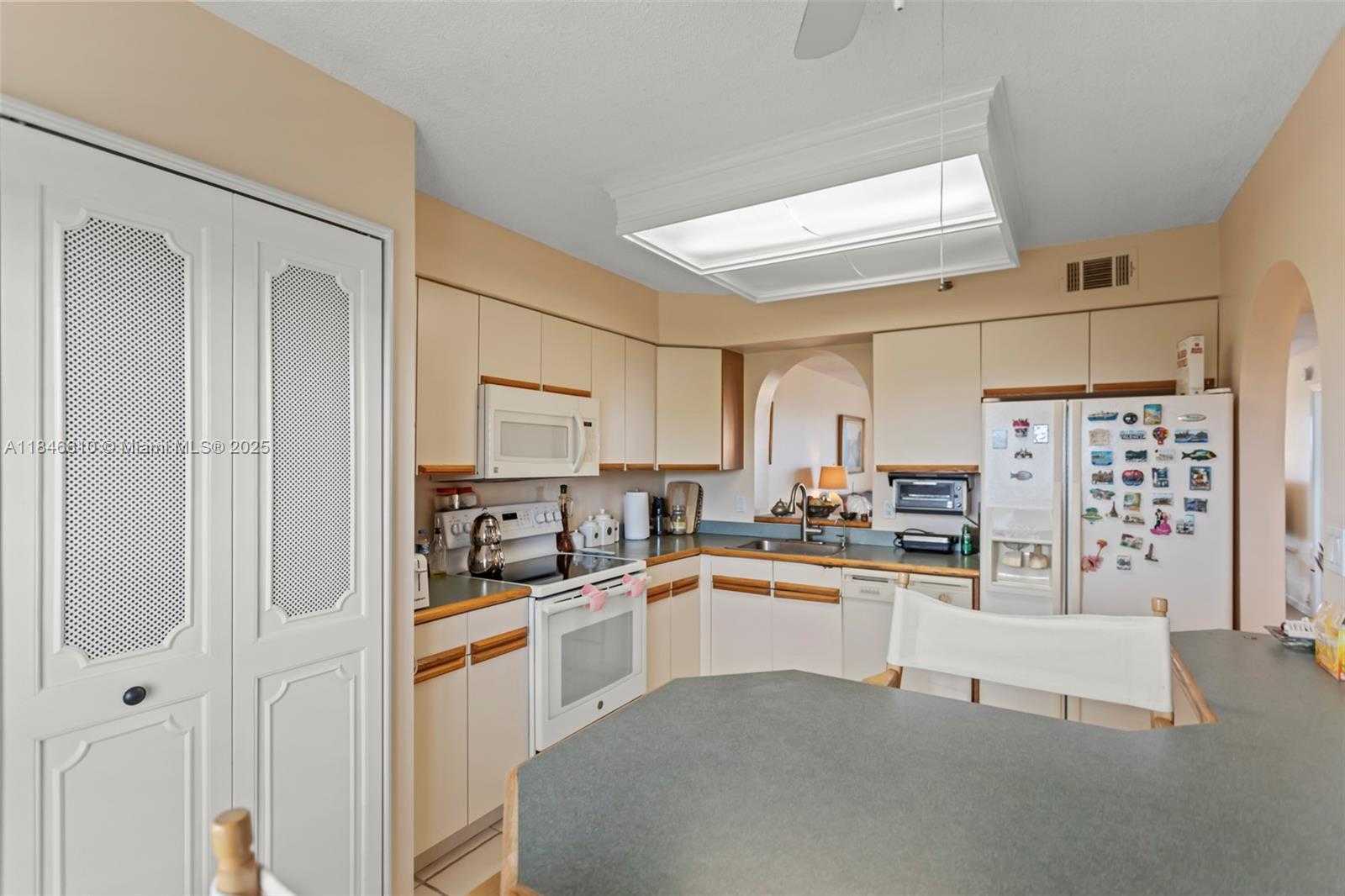Small Image of 4570 NORTH WEST 18TH AVE #606, Deerfield Beach Number 5