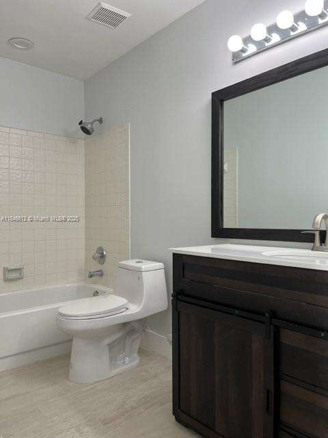 Small Image of 447 LAKEVIEW DRIVE #5, Weston Number 18