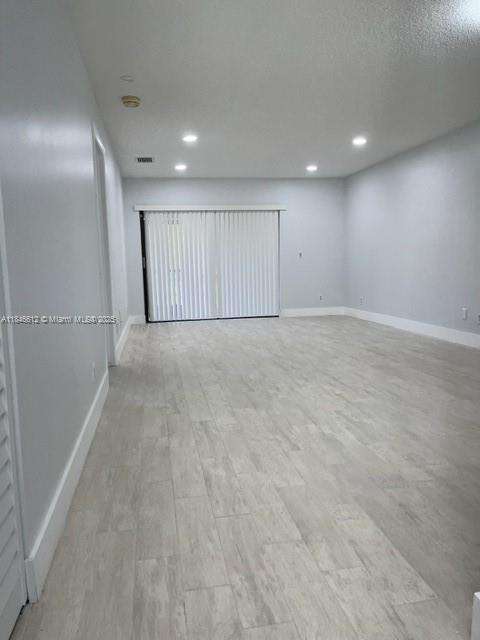 Small Image of 447 LAKEVIEW DRIVE #5, Weston Number 5
