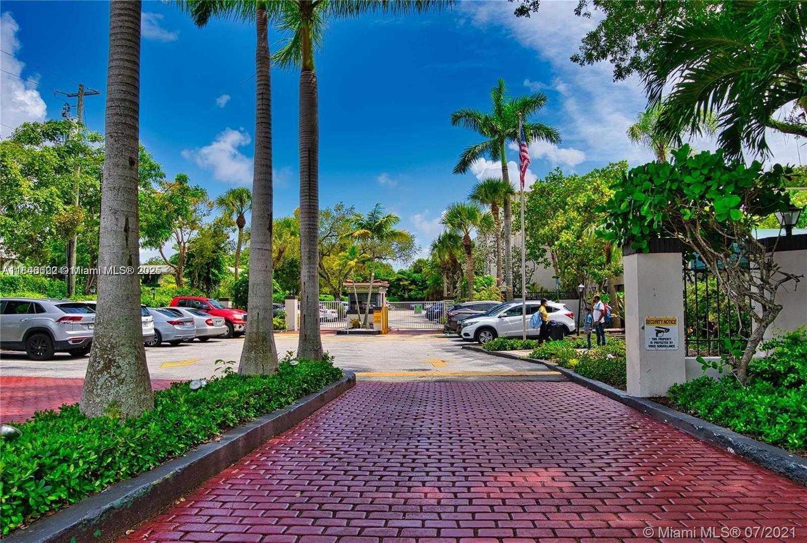 Small Image of 6890 NORTH KENDALL DR #B406, Pinecrest Number 10