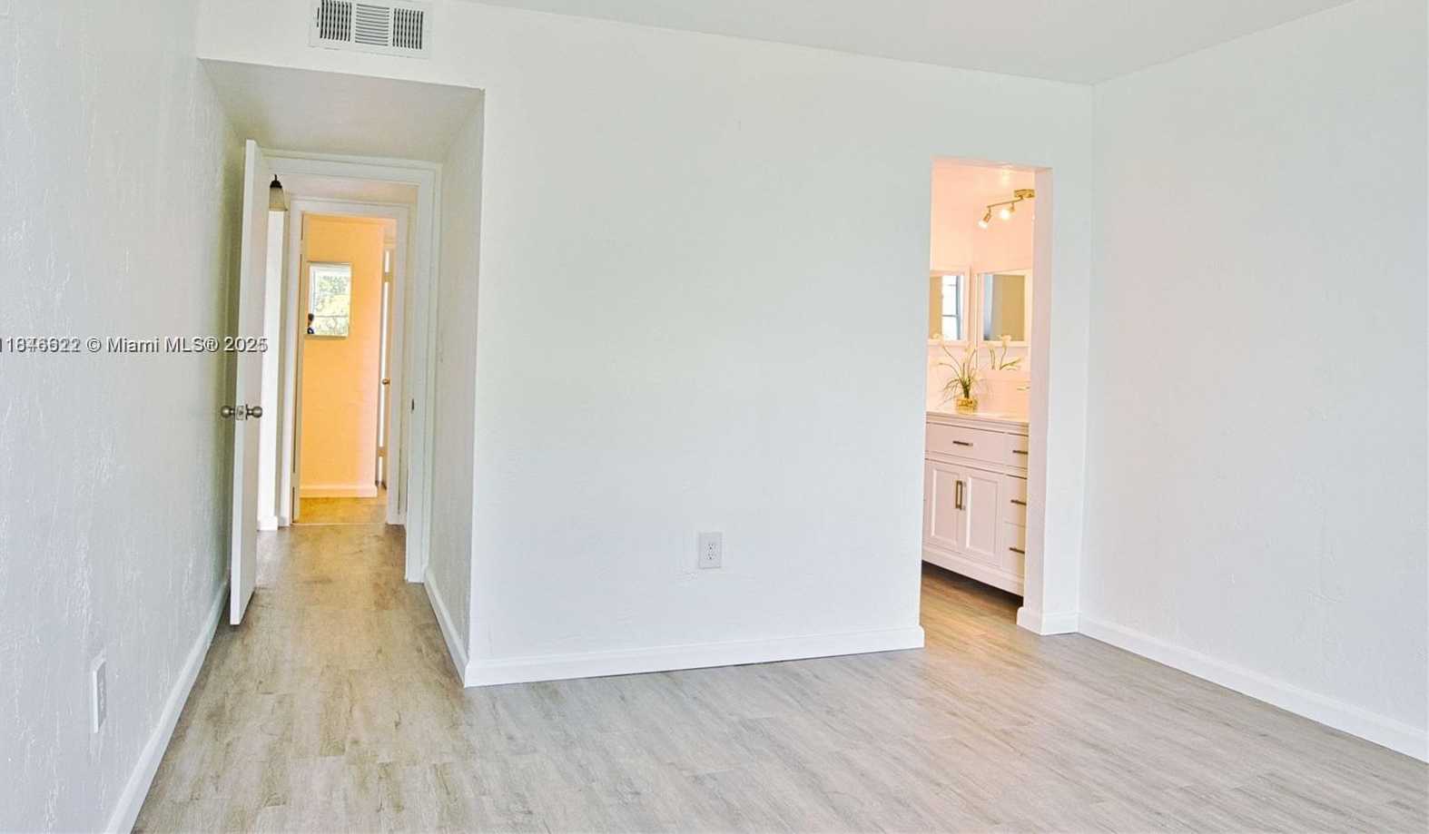 Small Image of 6890 NORTH KENDALL DR #B406, Pinecrest Number 12