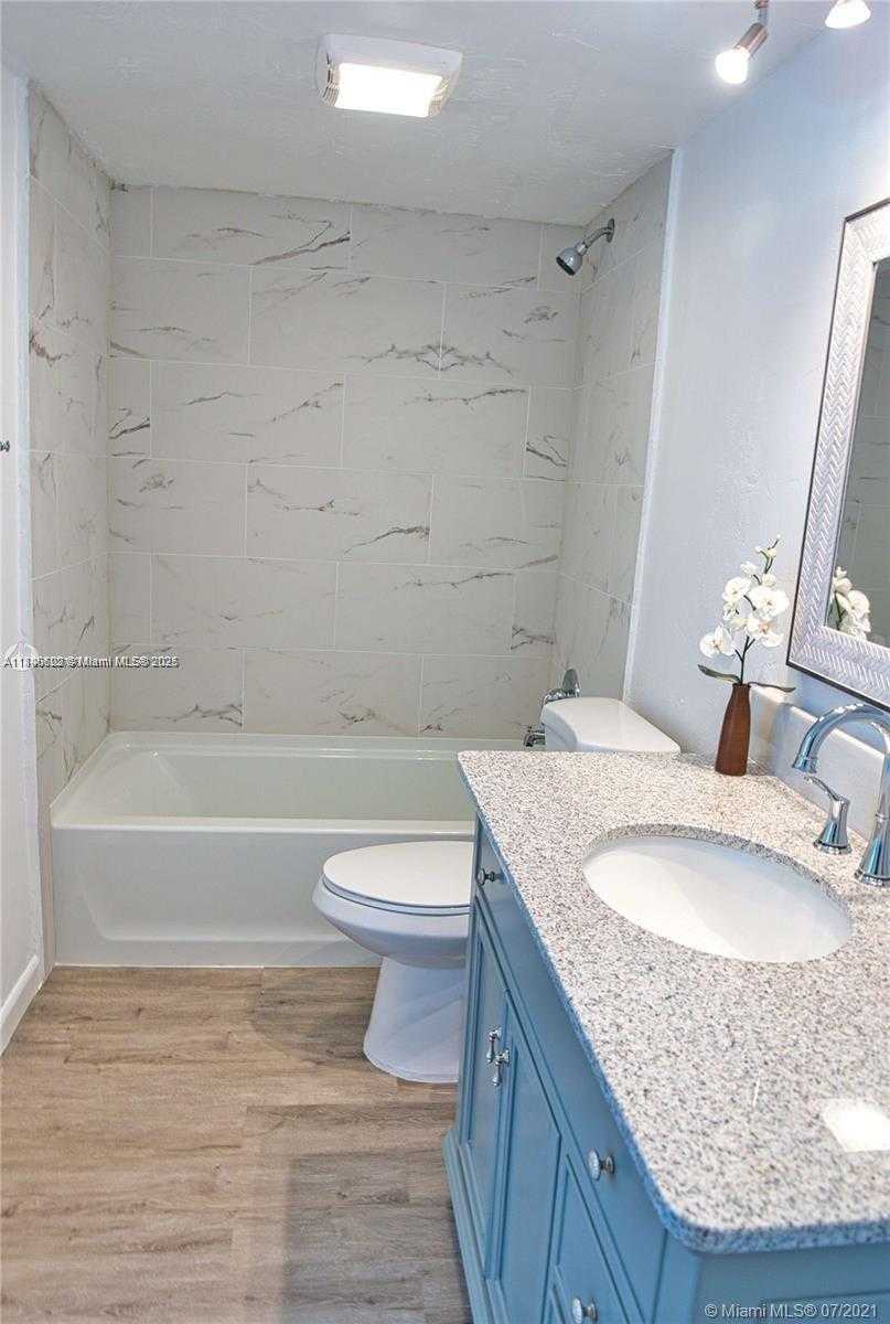 Small Image of 6890 NORTH KENDALL DR #B406, Pinecrest Number 8
