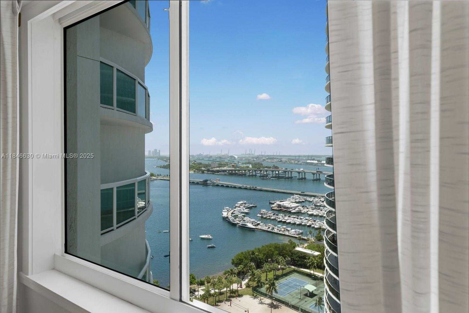 Small Image of 1800 NORTH BAYSHORE DR #2511, Miami Number 13
