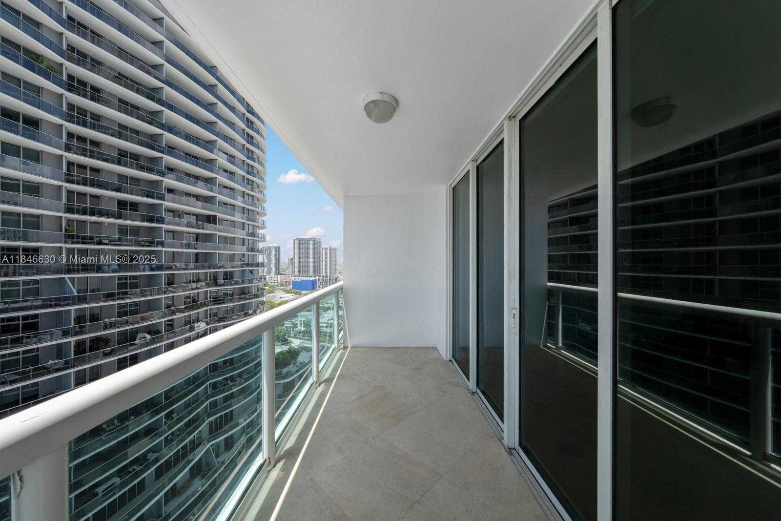 Small Image of 1800 NORTH BAYSHORE DR #2511, Miami Number 20