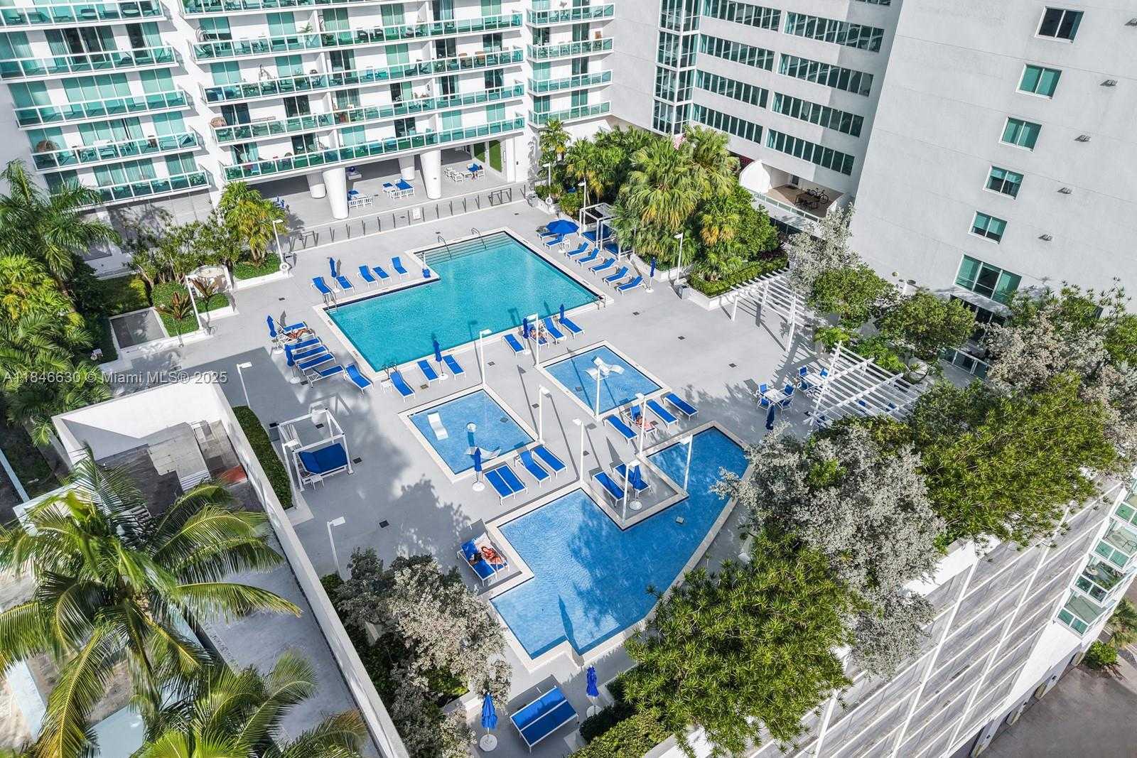Small Image of 1800 NORTH BAYSHORE DR #2511, Miami Number 25
