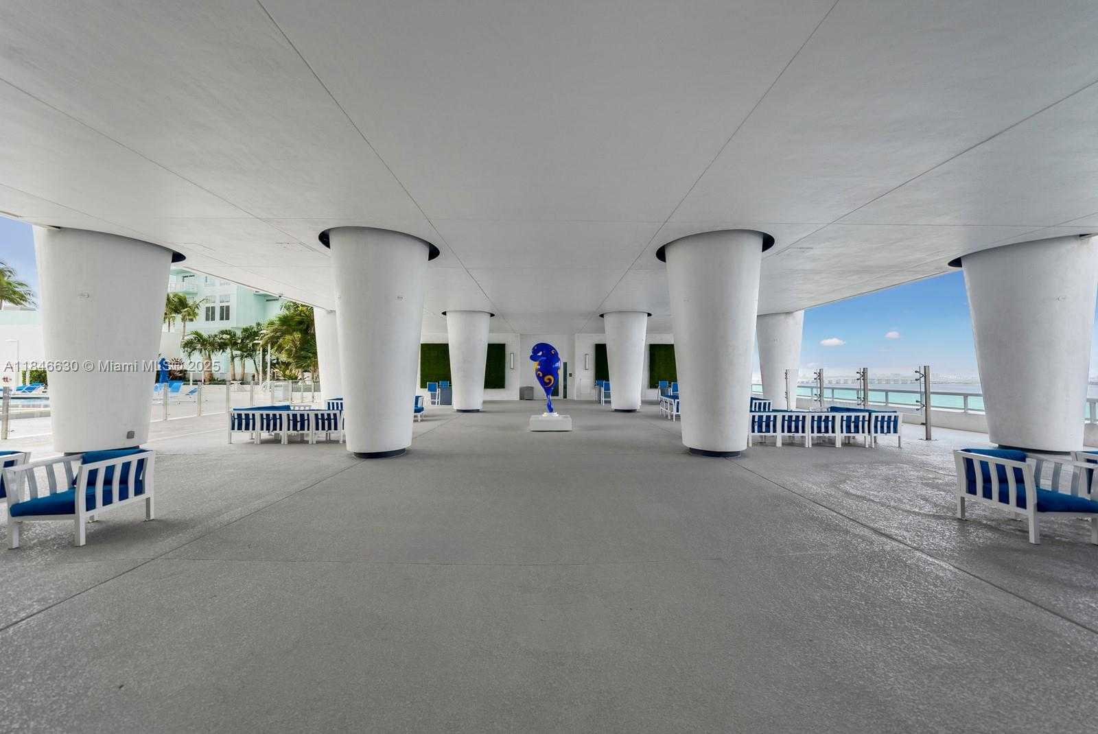 Small Image of 1800 NORTH BAYSHORE DR #2511, Miami Number 32