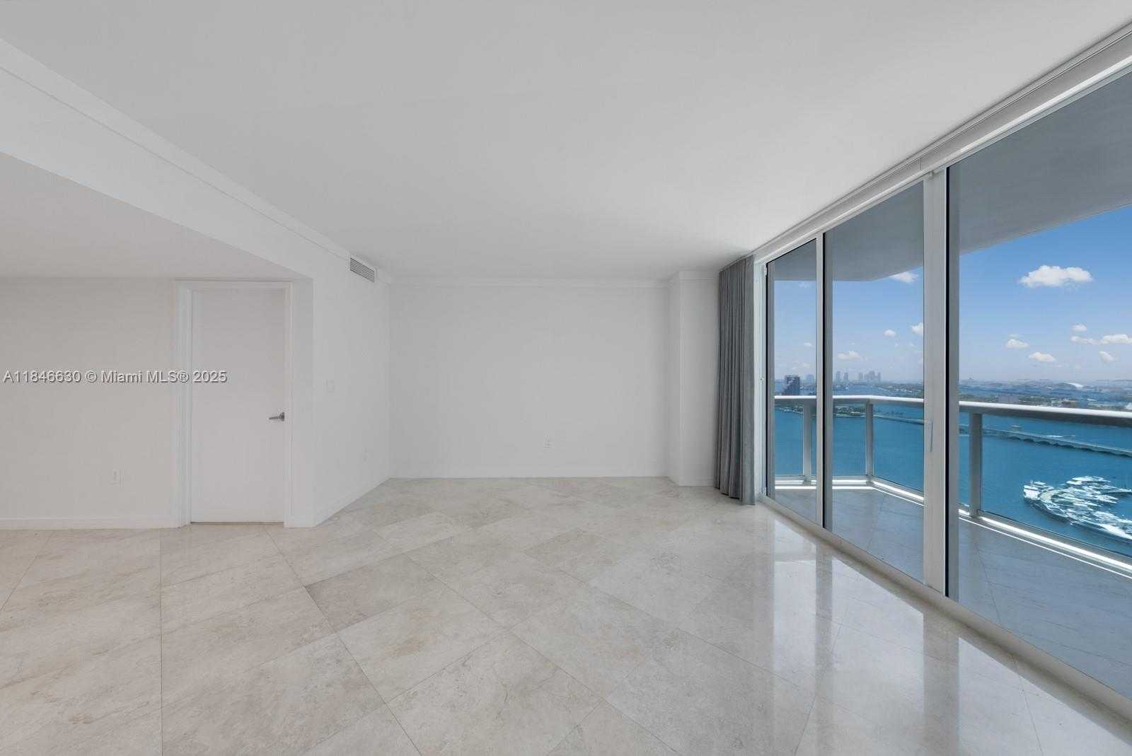 Small Image of 1800 NORTH BAYSHORE DR #2511, Miami Number 4