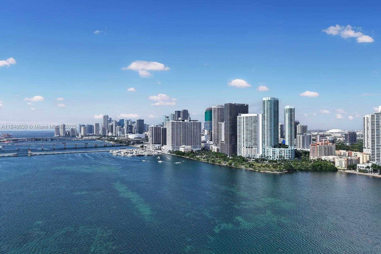 Small Image of 1800 NORTH BAYSHORE DR #2511, Miami Number 48