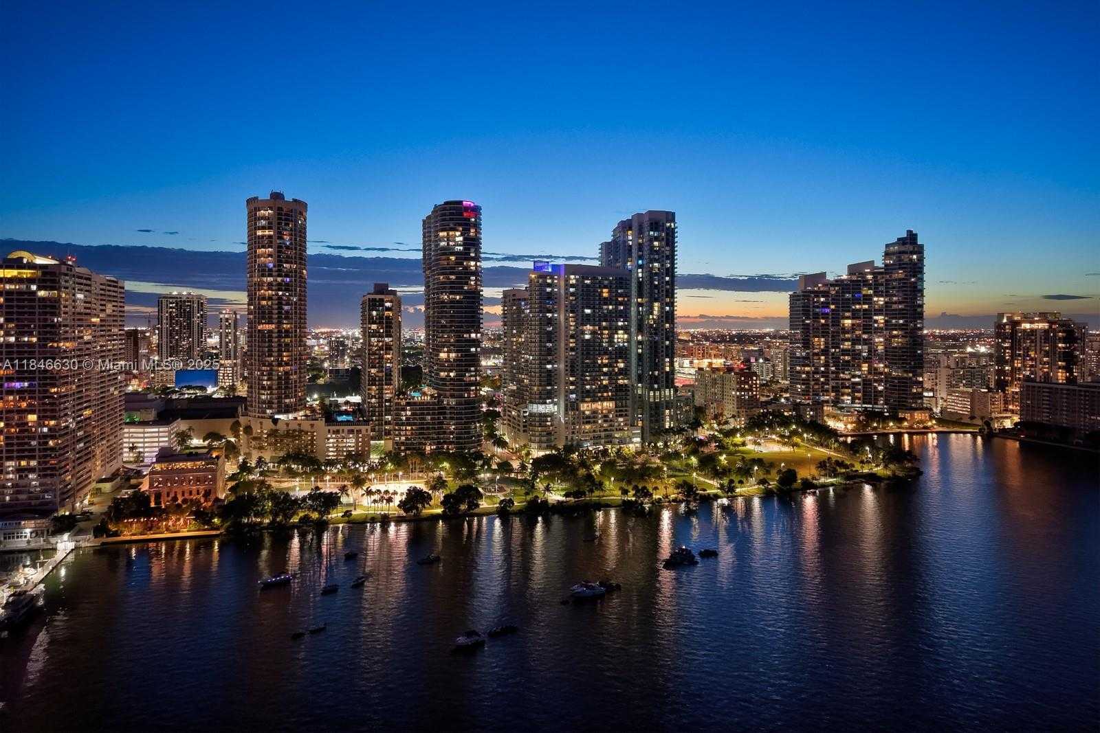 Small Image of 1800 NORTH BAYSHORE DR #2511, Miami Number 55
