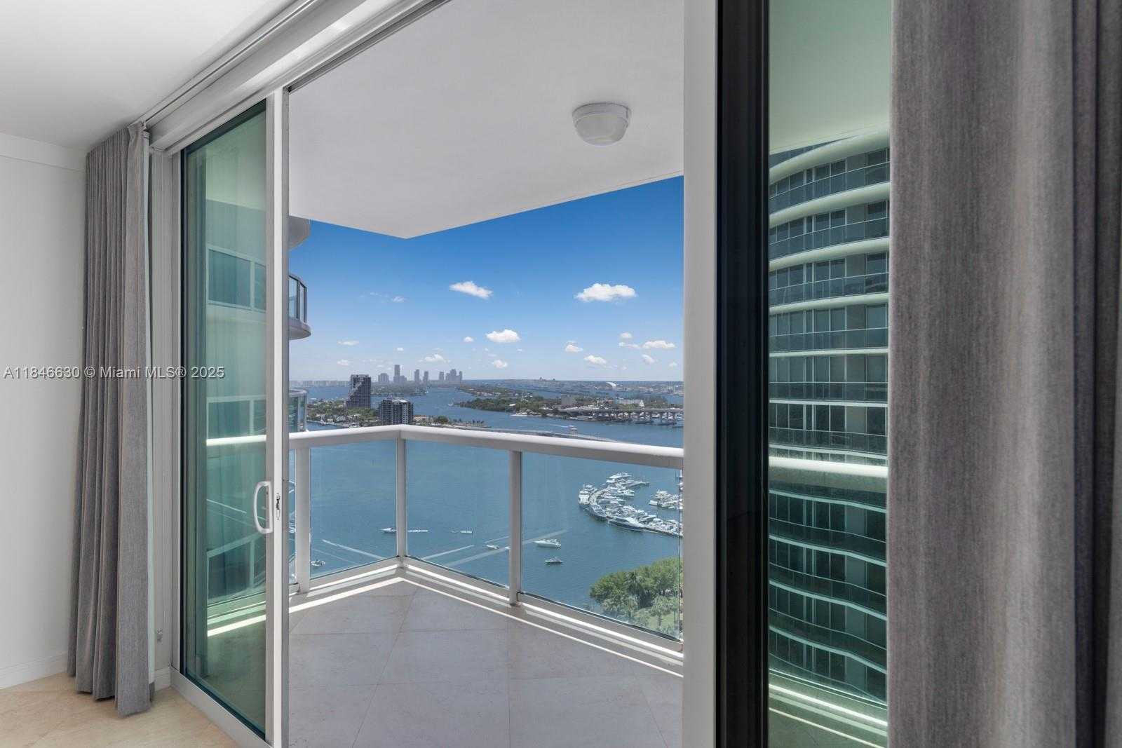 Small Image of 1800 NORTH BAYSHORE DR #2511, Miami Number 7