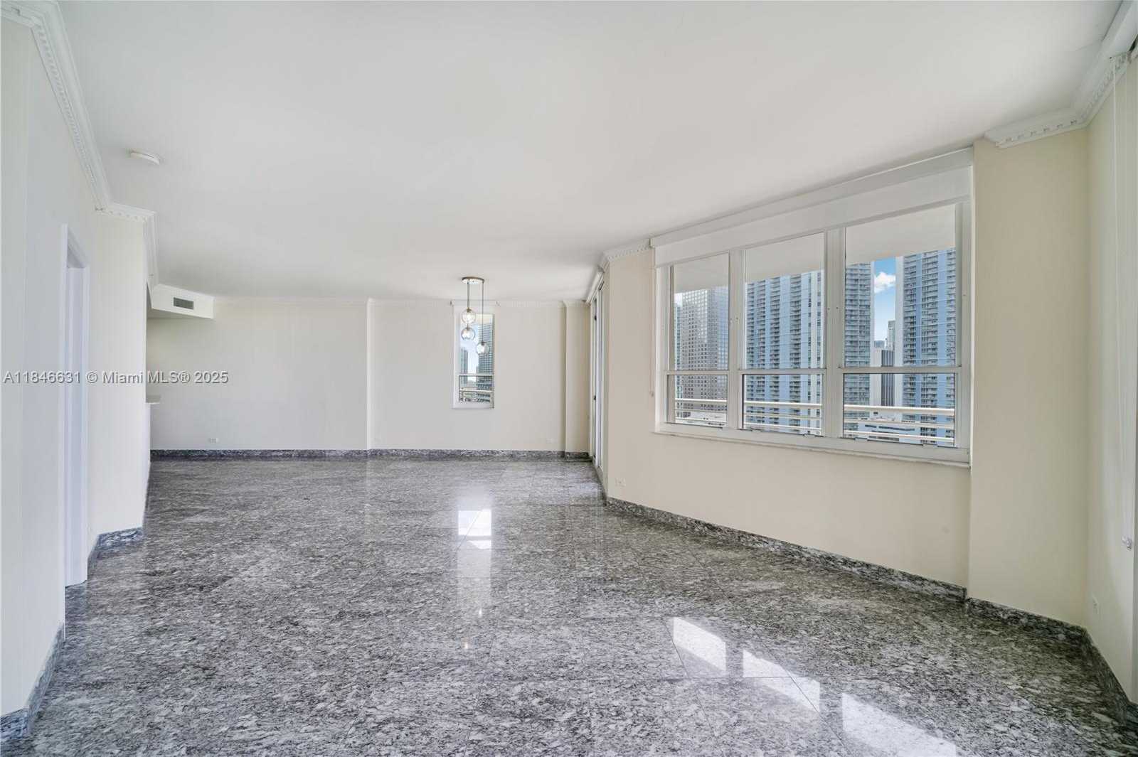 Small Image of 888 BRICKELL KEY DR #1912, Miami Number 19