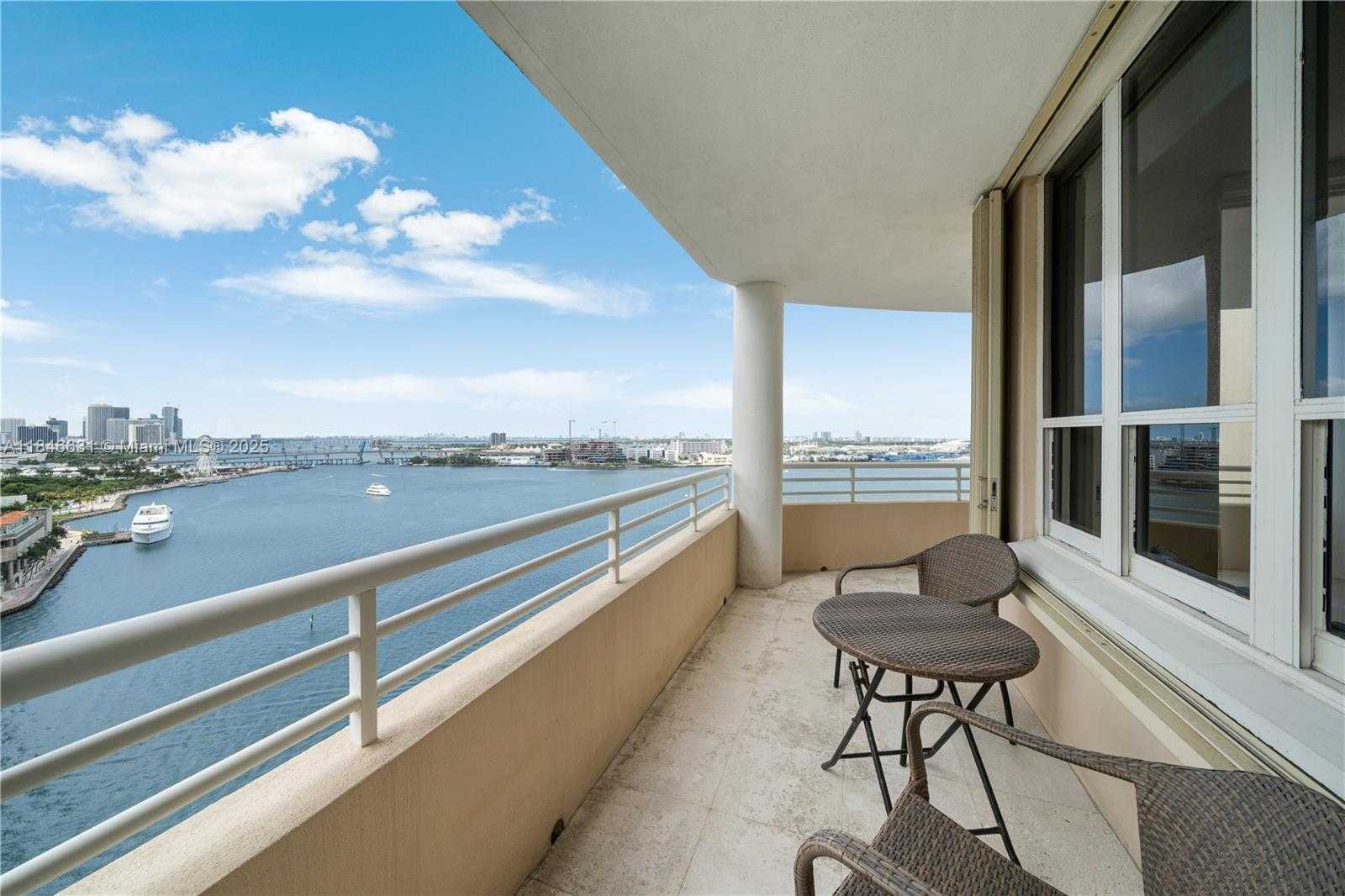 Small Image of 888 BRICKELL KEY DR #1912, Miami Number 8