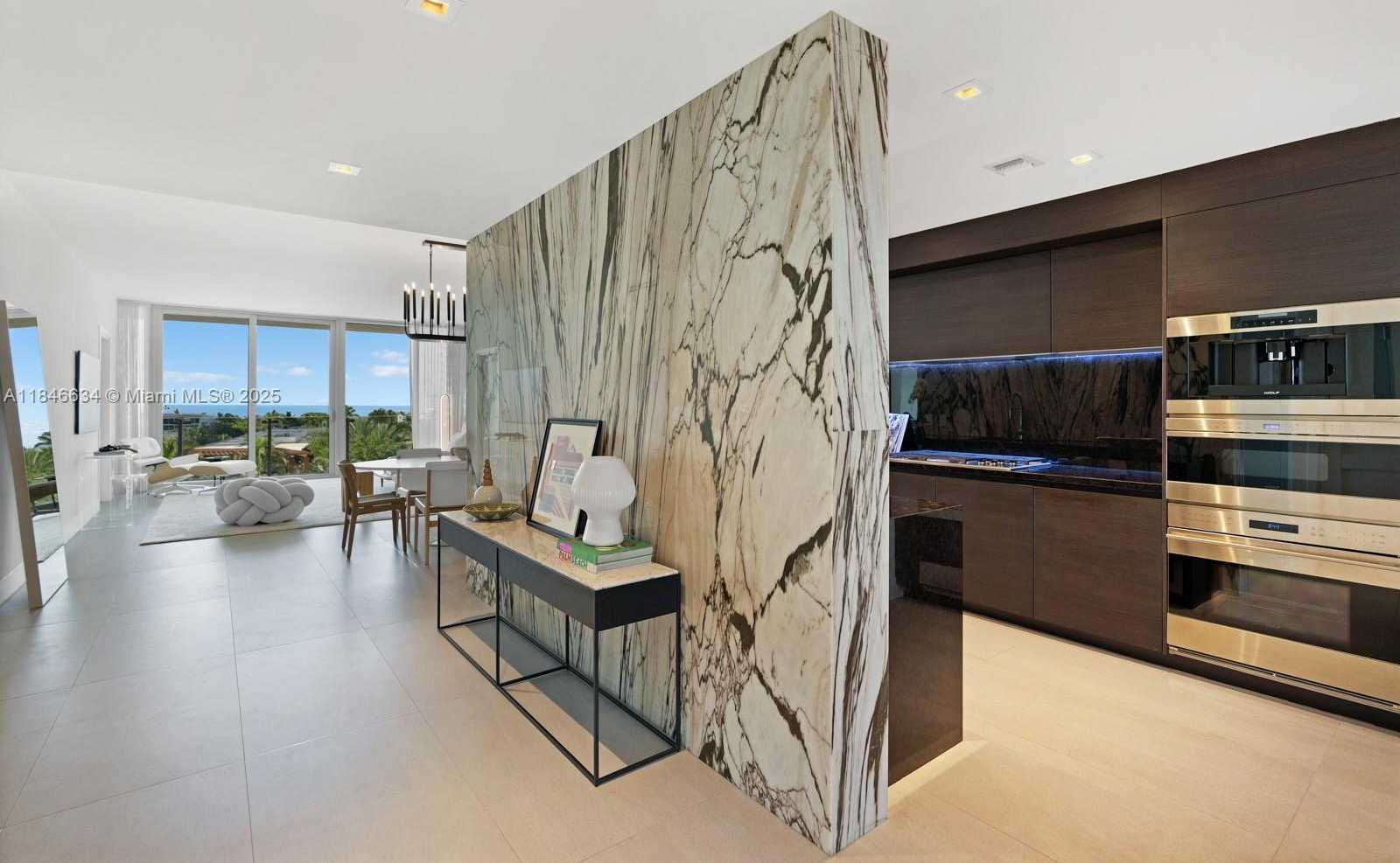 Small Image of 1 COLLINS AVE #605, Miami Beach Number 23