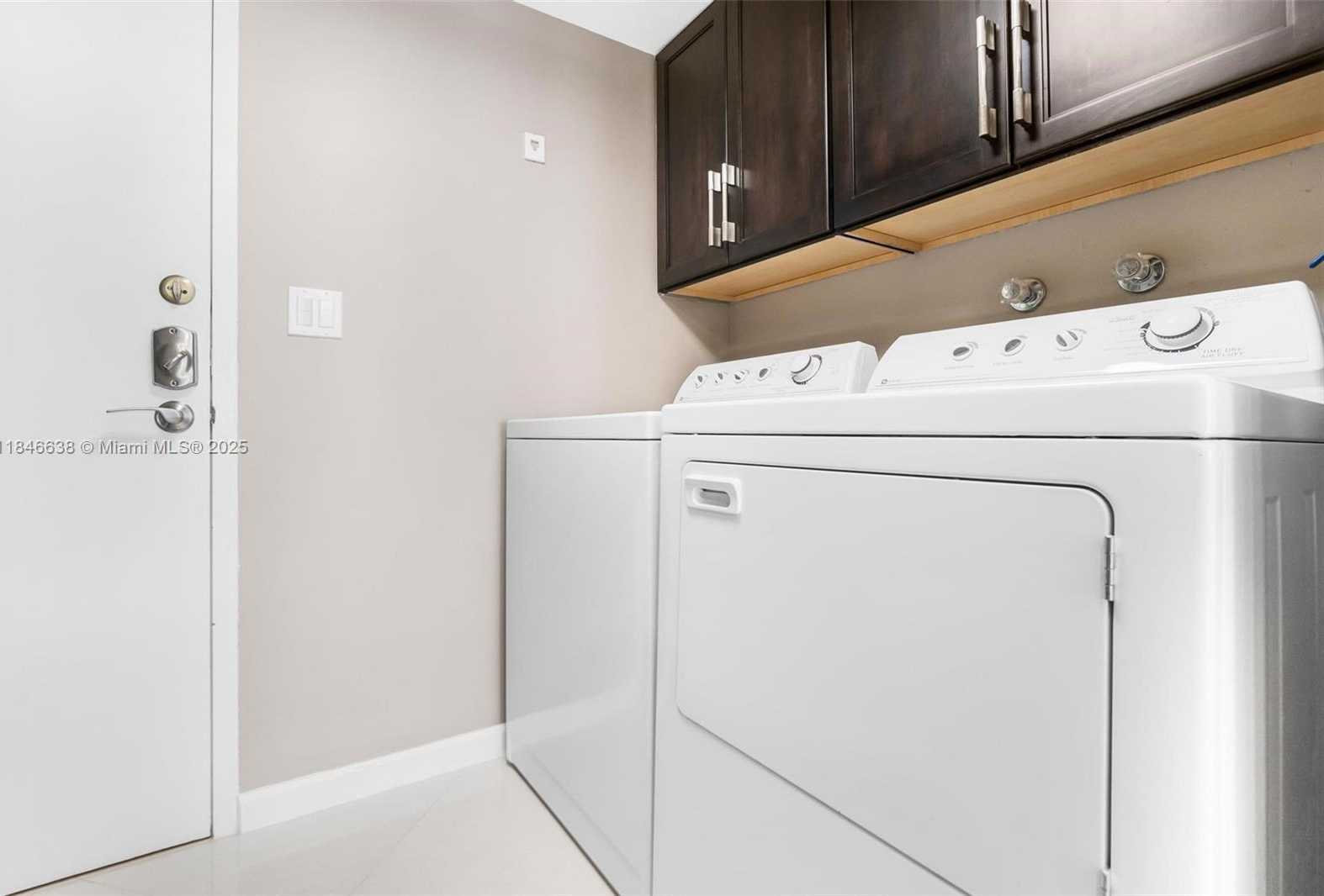 Small Image of 4100 GALT OCEAN DR #314, Fort Lauderdale Number 24