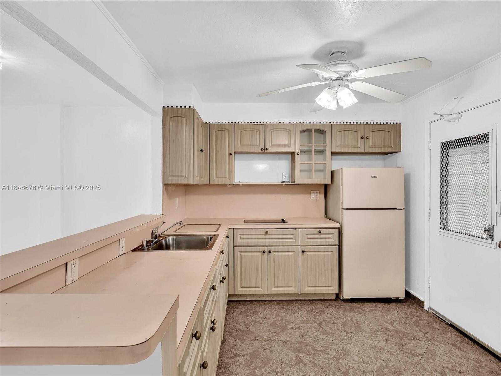 Small Image of 3725 NORTH EAST 169TH ST #407, North Miami Beach Number 16