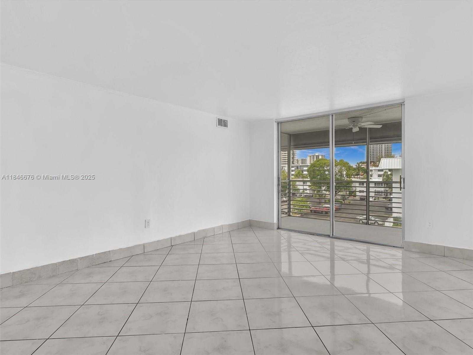 Small Image of 3725 NORTH EAST 169TH ST #407, North Miami Beach Number 25