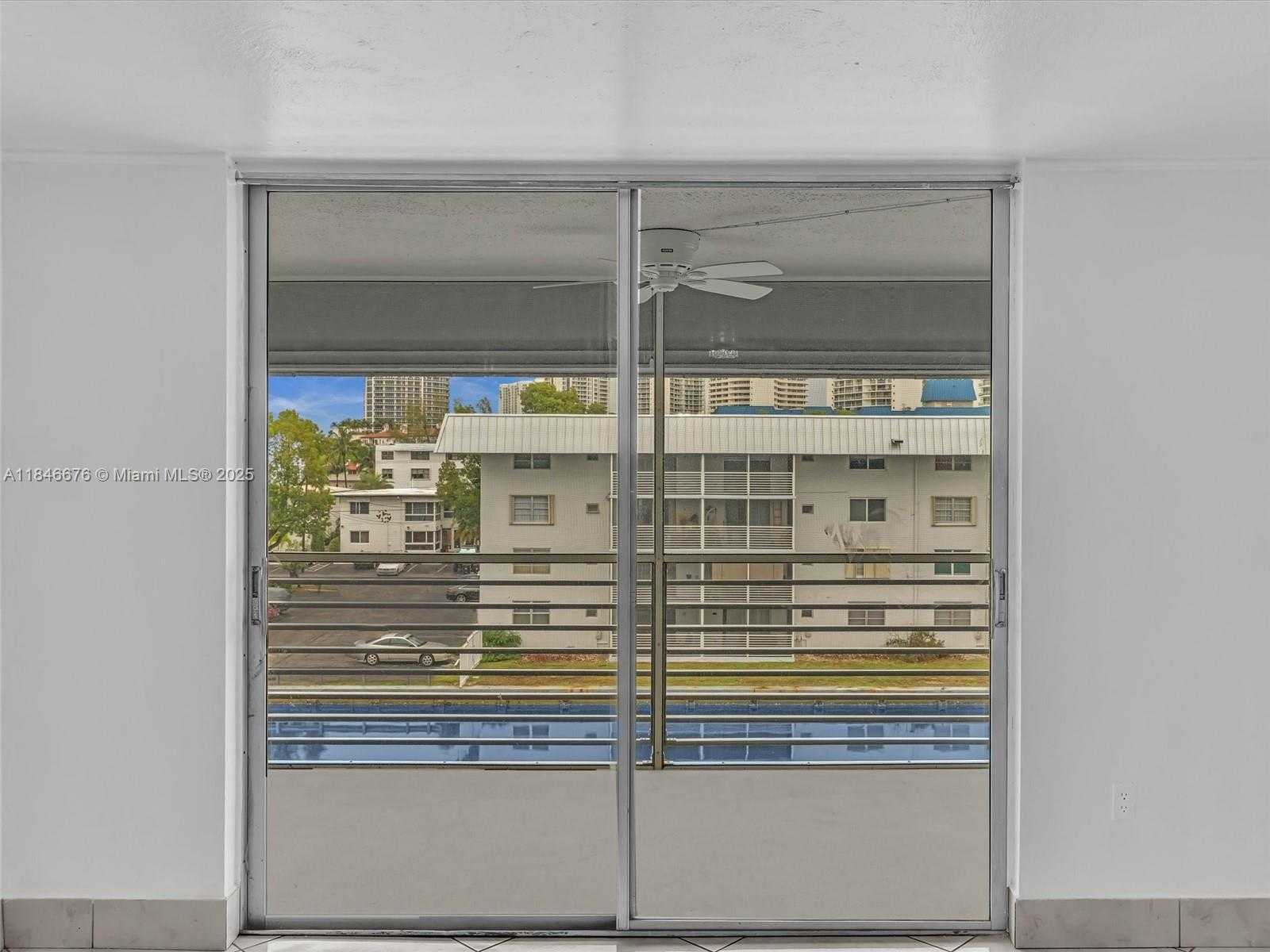 Small Image of 3725 NORTH EAST 169TH ST #407, North Miami Beach Number 27