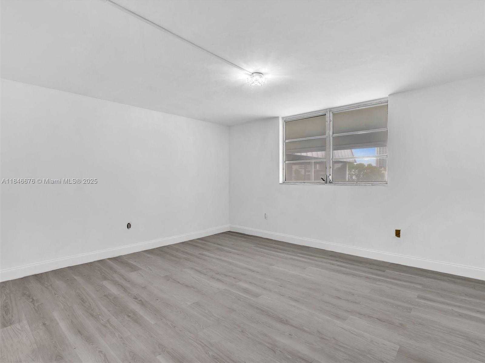 Small Image of 3725 NORTH EAST 169TH ST #407, North Miami Beach Number 39