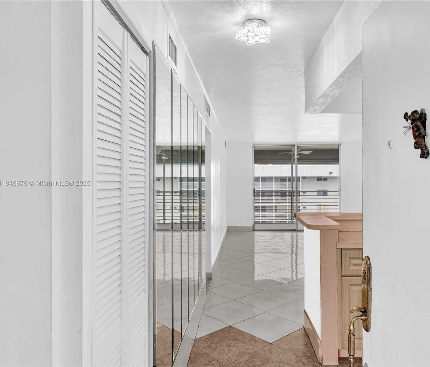 Small Image of 3725 NORTH EAST 169TH ST #407, North Miami Beach Number 4