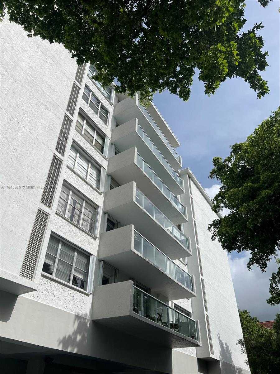 Small Image of 10000 WEST BAY HARBOR DR #625, Bay Harbor Islands Number 5