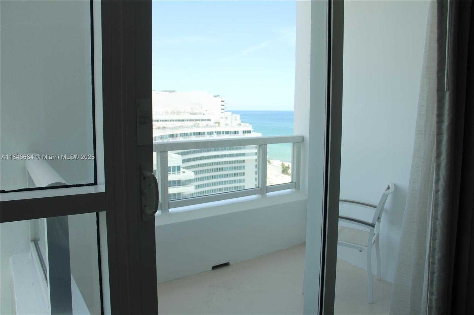 Small Image of 4401 COLLINS AVE #1915/1917, Miami Beach Number 24