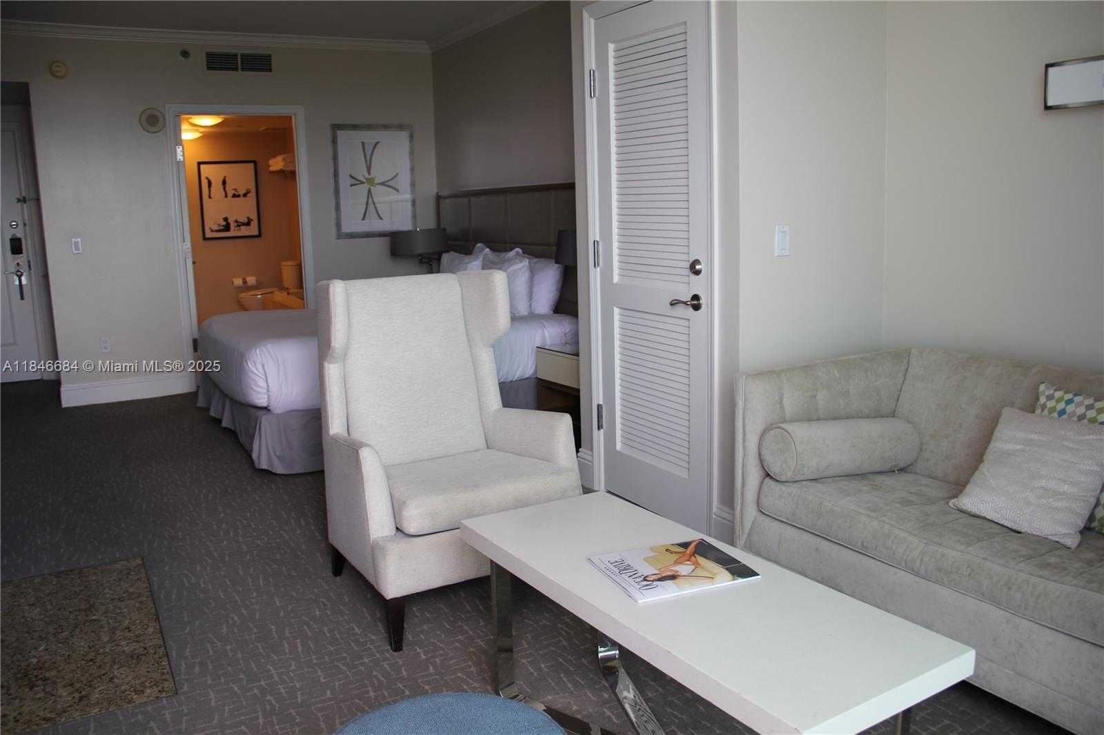 Small Image of 4401 COLLINS AVE #1915/1917, Miami Beach Number 51