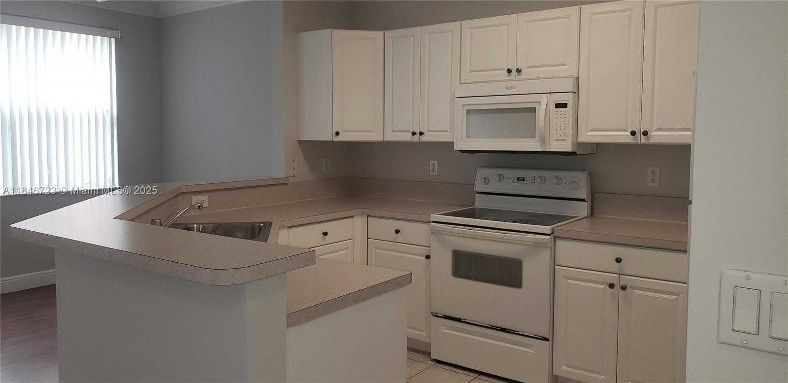 Small Image of 4602 SOUTH WEST 160TH AVE #525, Miramar Number 8