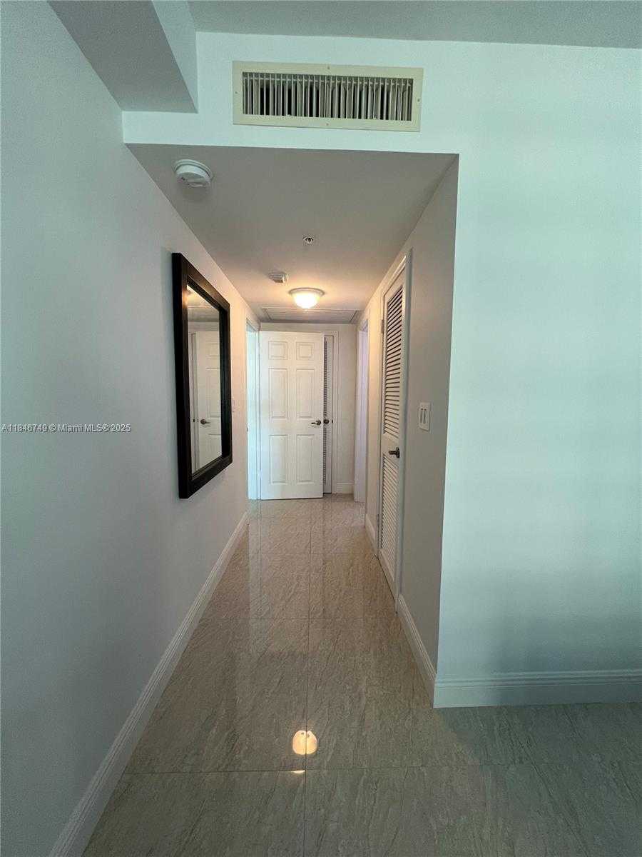 Small Image of 2501 SOUTH OCEAN DRIVE #***, Hollywood Number 13