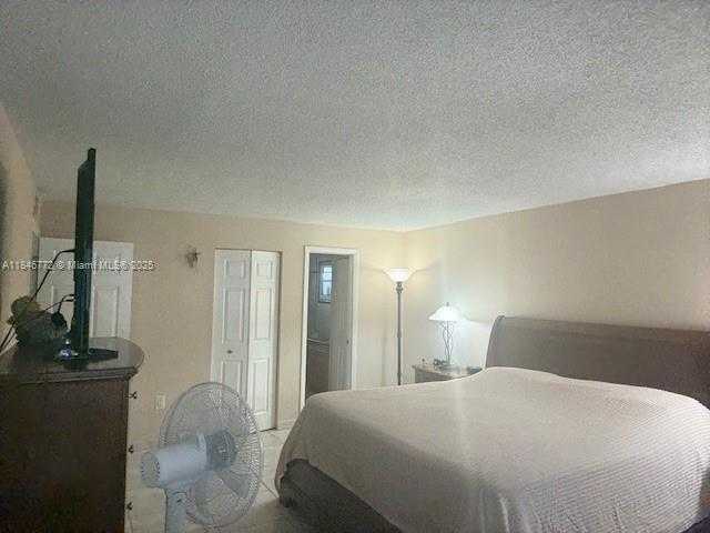 Small Image of 9357 FONTAINEBLEAU BLVD #D210, Miami Number 20