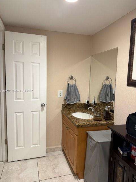 Small Image of 9357 FONTAINEBLEAU BLVD #D210, Miami Number 25