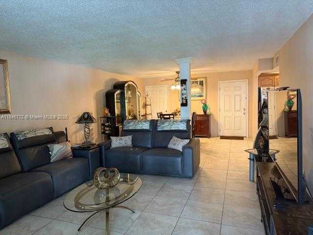 Small Image of 9357 FONTAINEBLEAU BLVD #D210, Miami Number 9
