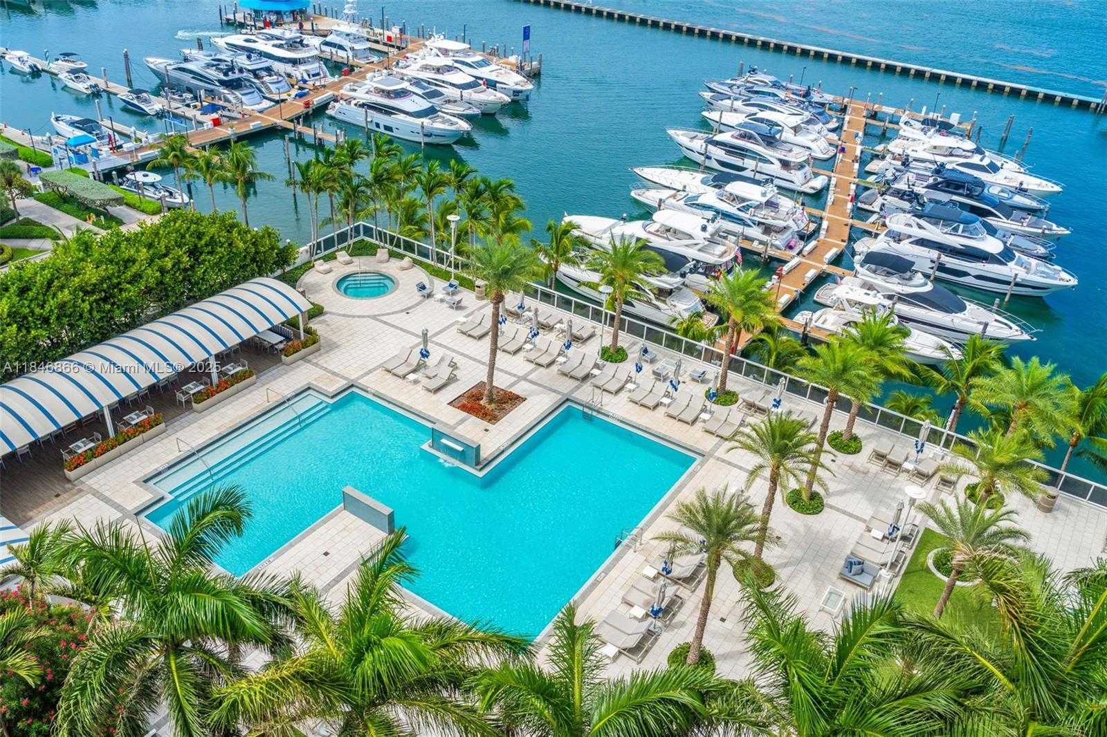 Small Image of 400 ALTON RD #1508, Miami Beach Number 17