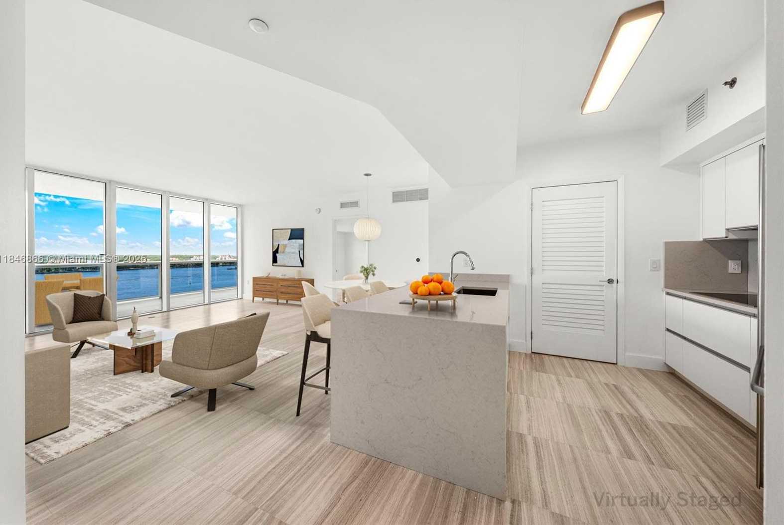 Small Image of 400 ALTON RD #1508, Miami Beach Number 4