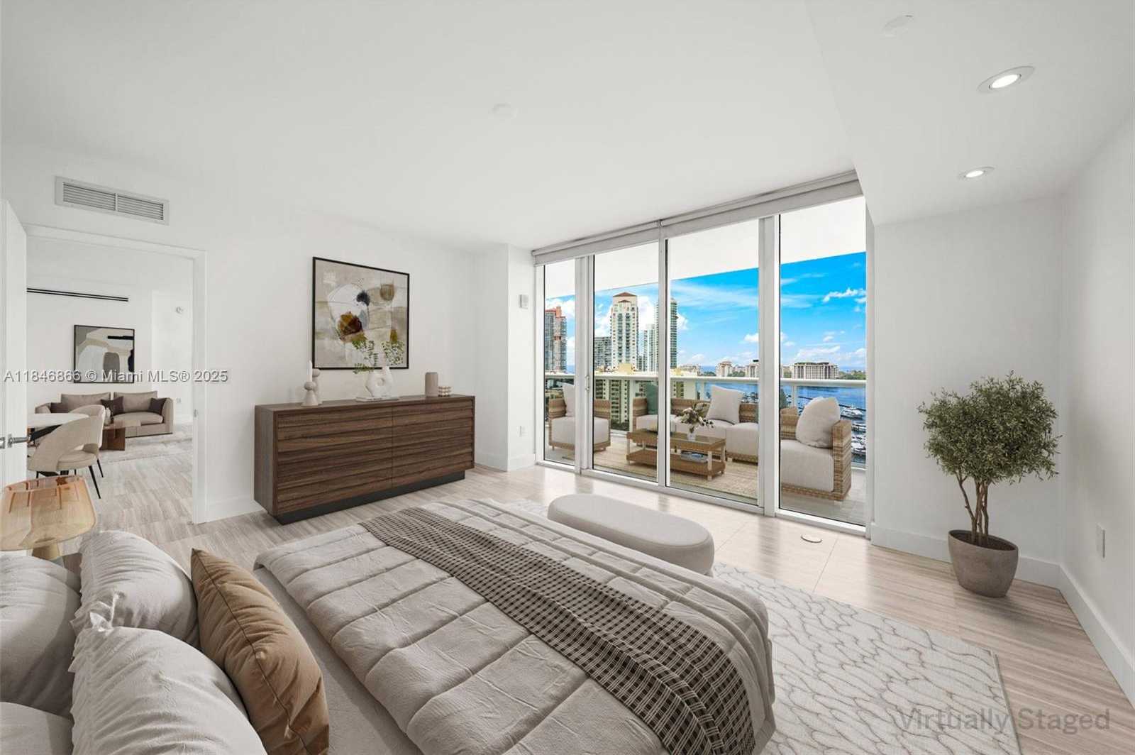 Small Image of 400 ALTON RD #1508, Miami Beach Number 6