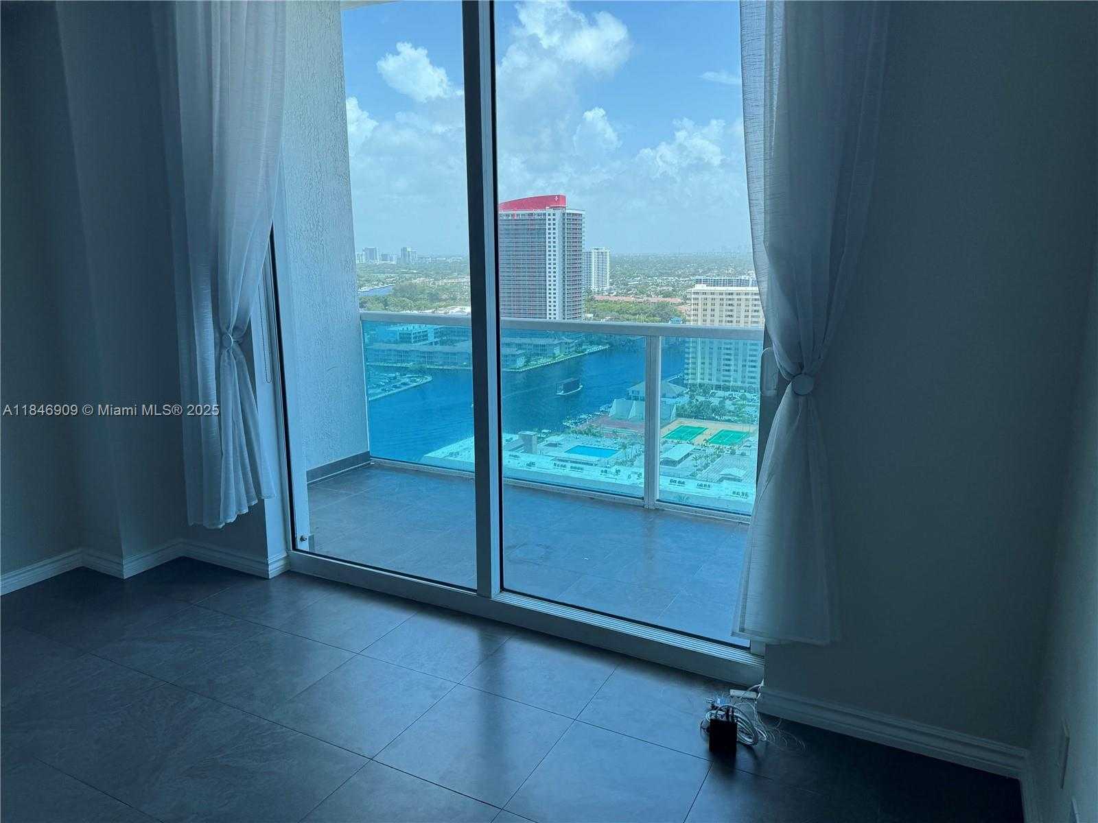 Small Image of 1945 SOUTH OCEAN DR #2311, Hallandale Beach Number 12