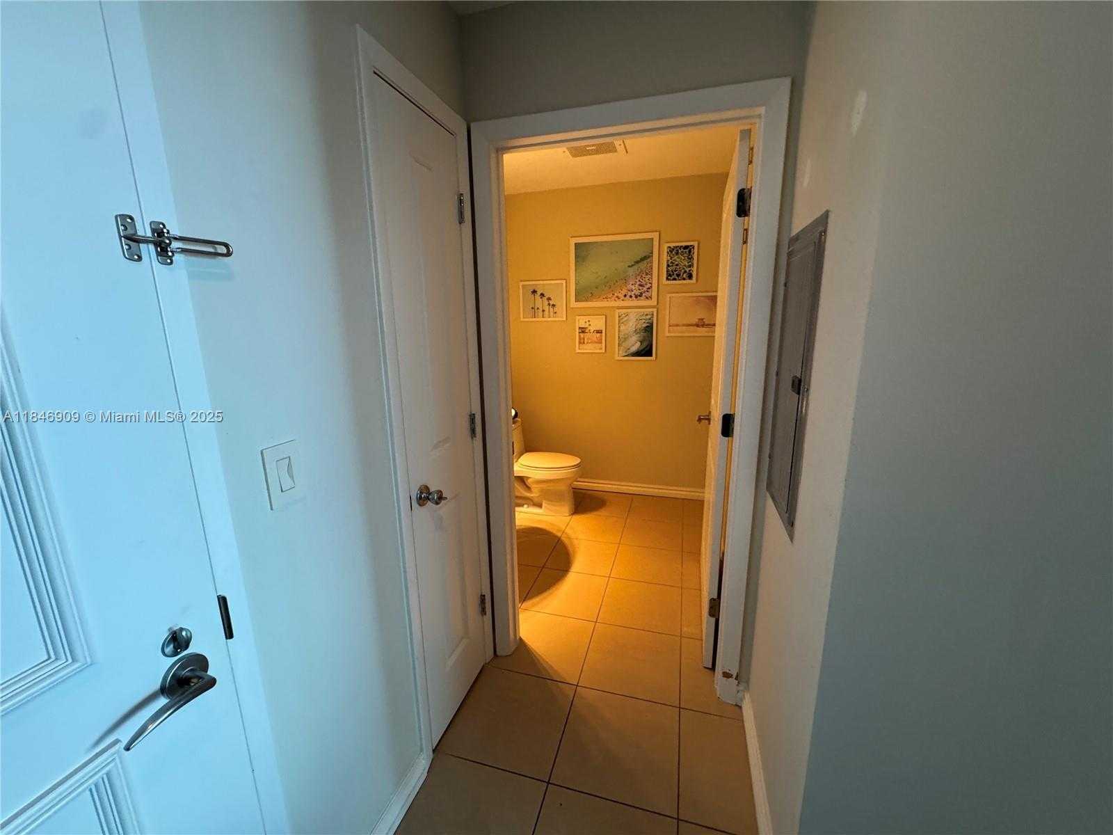 Small Image of 1945 SOUTH OCEAN DR #2311, Hallandale Beach Number 39
